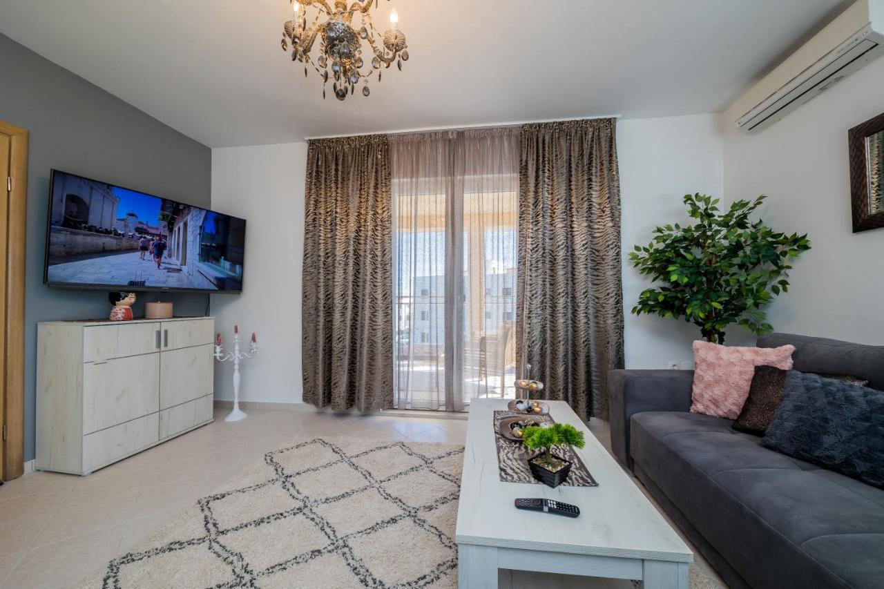 טרוגיר Ivana Apartment מראה חיצוני תמונה