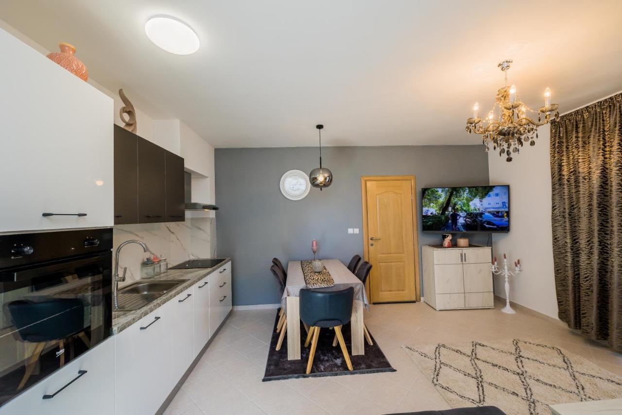 טרוגיר Ivana Apartment מראה חיצוני תמונה